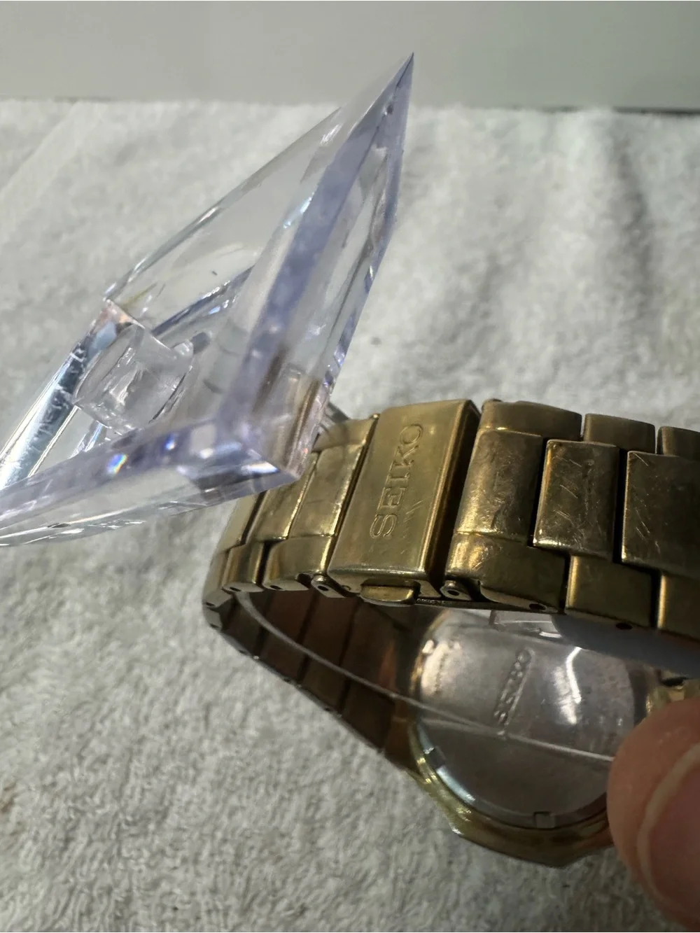 Seiko Gold Tone Men’s Watch with White Dial